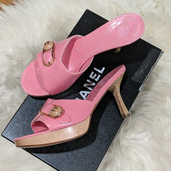 Chanel pumps - Picture 3 of 7